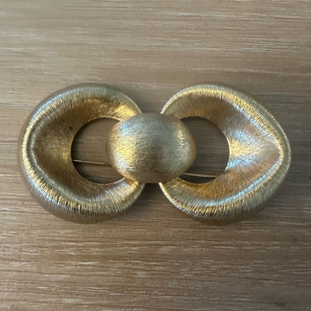 Vintage Bow Brooch
